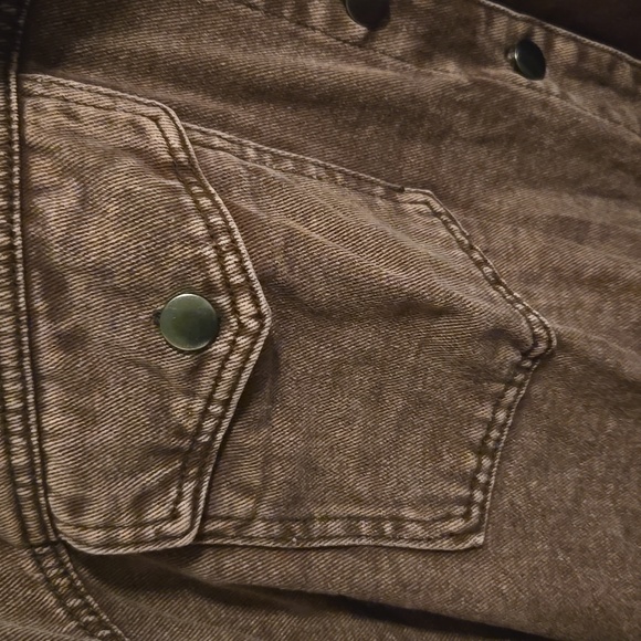 Plus Shacket - Picture 5 of 9